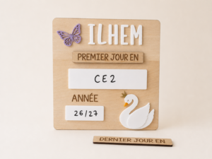 Plaque de rentrée personnalisée – Modèle Cygne